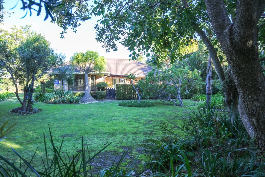 3 Bedroom Property for Sale in Lower Robberg Western Cape
